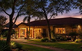 Boubou Bed And Breakfast